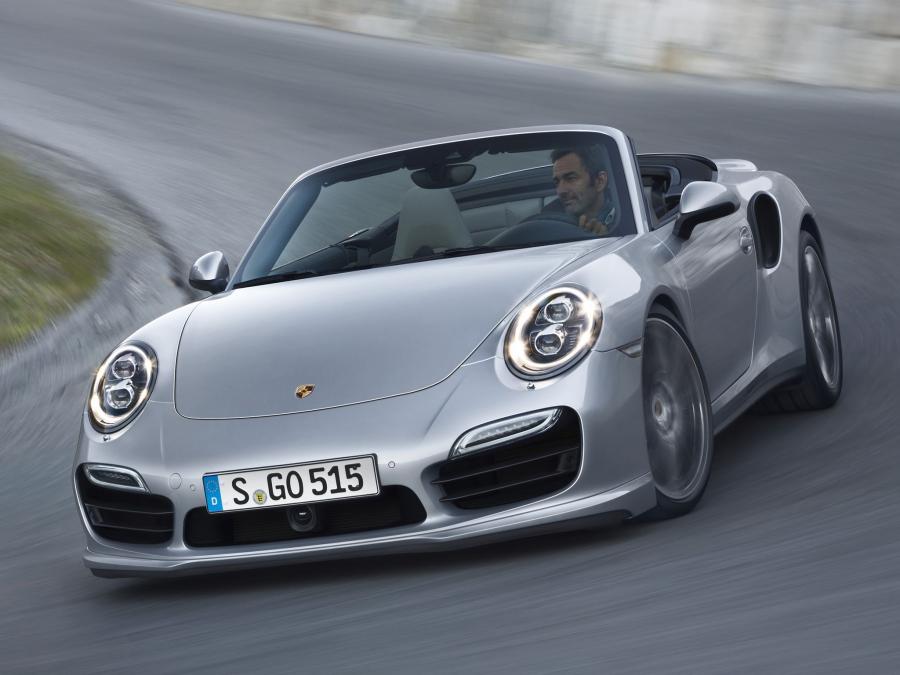  Porsche 911 Turbo Cabriolet 2013 года  (фото 10 из 12)